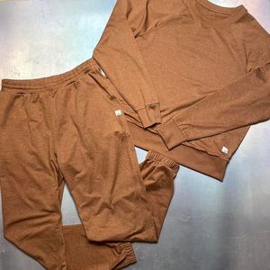 Vuori boyfriend performance jogger sweatshirt set  halo prana athleta